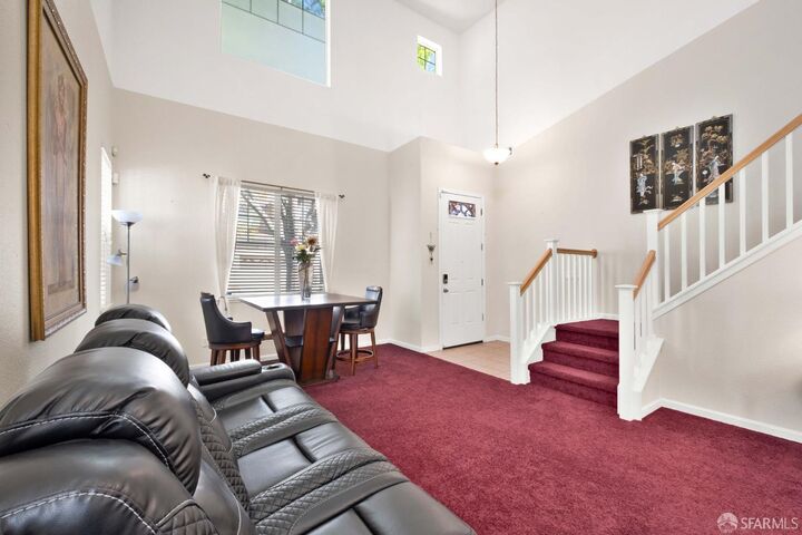 Property Photo:  355 Foxglove Street  CA 94565 