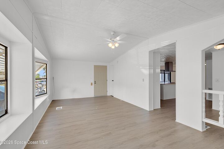 Property Photo: 908 Oleander Circle FL 32976