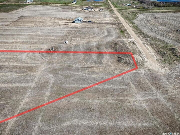Property Photo:  45 Meadowlark Crescent  SK S7B 0A5 