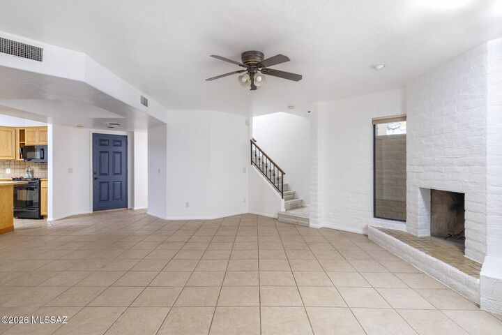 Property Photo:  2817 E Sierra Vista Road  AZ 85716 