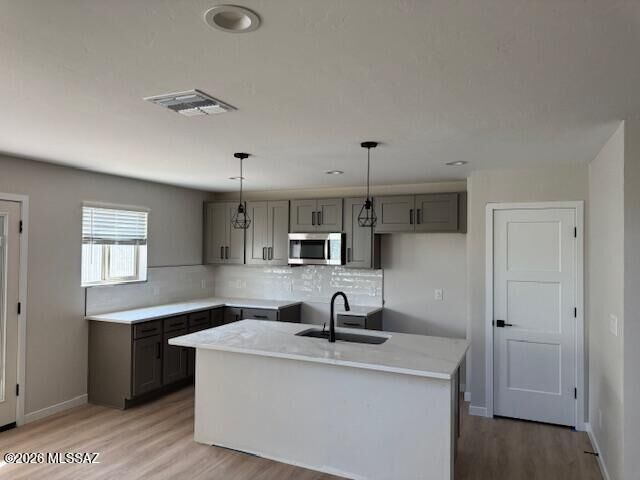 Property Photo: 739 N Queen Avenue 1 AZ 85705