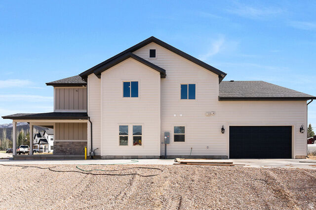 Property Photo:  197 N 300 E  UT 84050 
