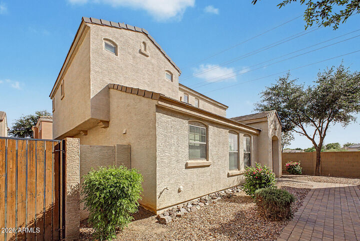Property Photo:  2869 E Bart Street  AZ 85295 