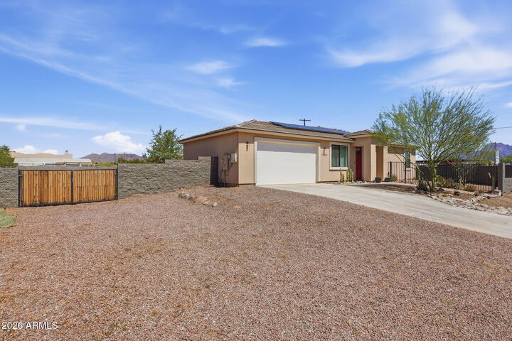 Property Photo: 11546 E 4th Avenue AZ 85120