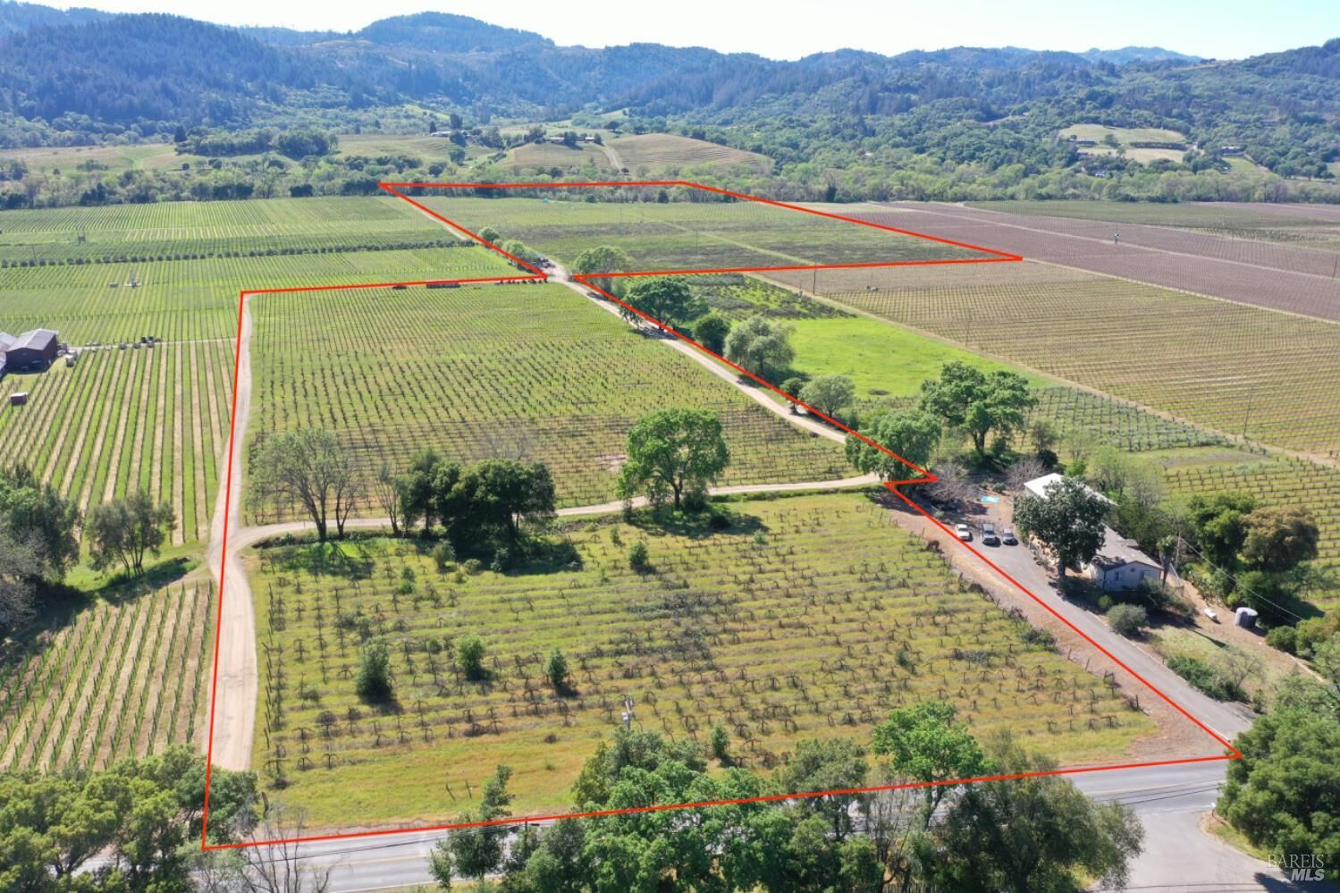 Property Photo:  4304 Dry Creek Road  CA 95448 
