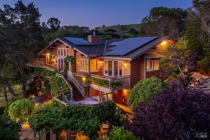 Property Photo: 39 Tomahawk Drive CA 94960