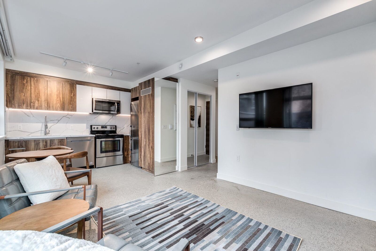 Property Photo:  1170 Barclay Street 301  BC V6E 1H1 