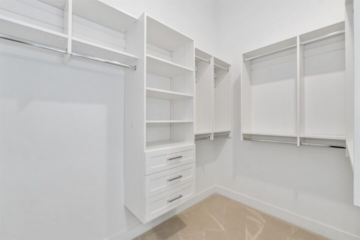 Property Photo: 36689 Dianne Brook Avenue BC V3G 0H4