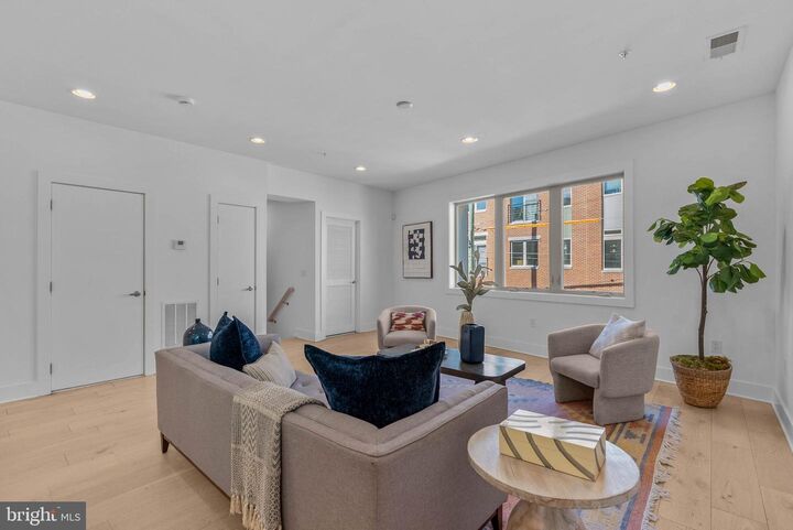 Property Photo:  808A Montrose Street  PA 19147 