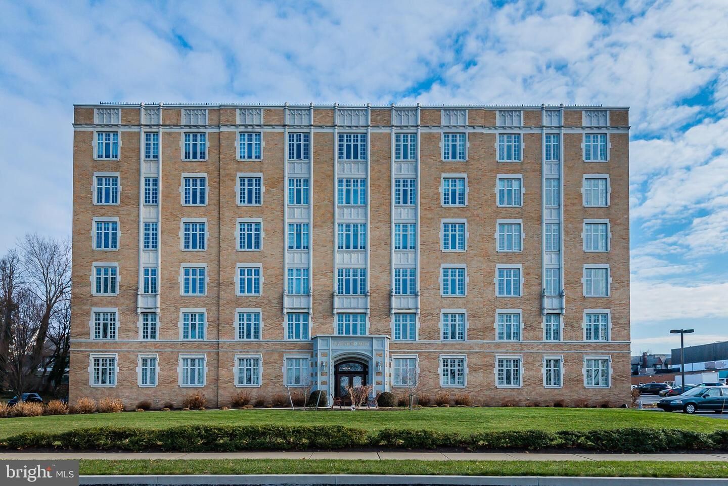 Property Photo:  1525 N Front Street 213  PA 17102 