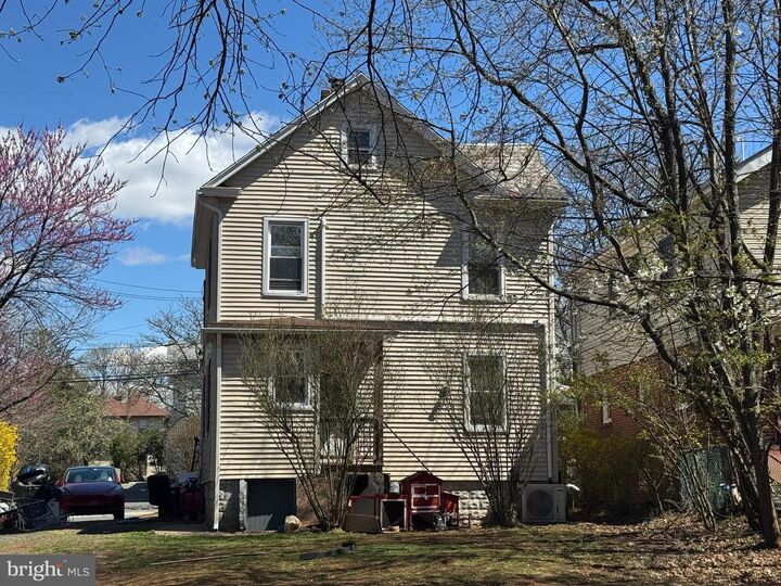 Property Photo:  30 S 5th Avenue  NJ 08904 