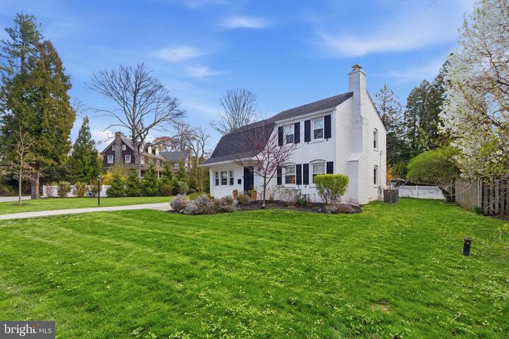 Property Photo:  529 Shortridge Drive  PA 19096 