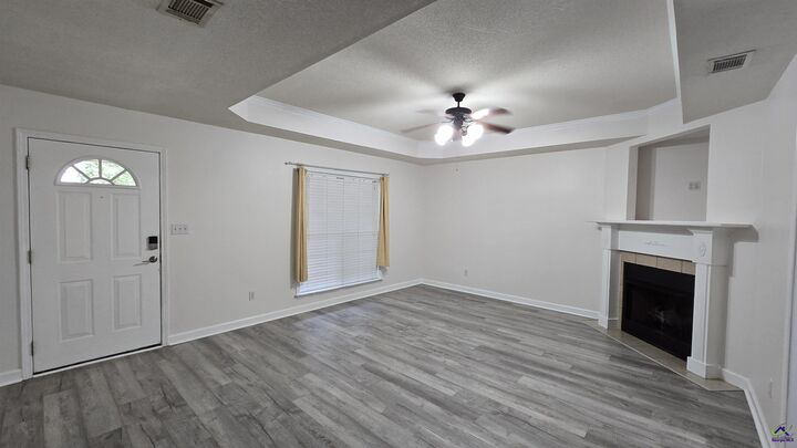 Property Photo:  124 Maryjay  GA 31088 