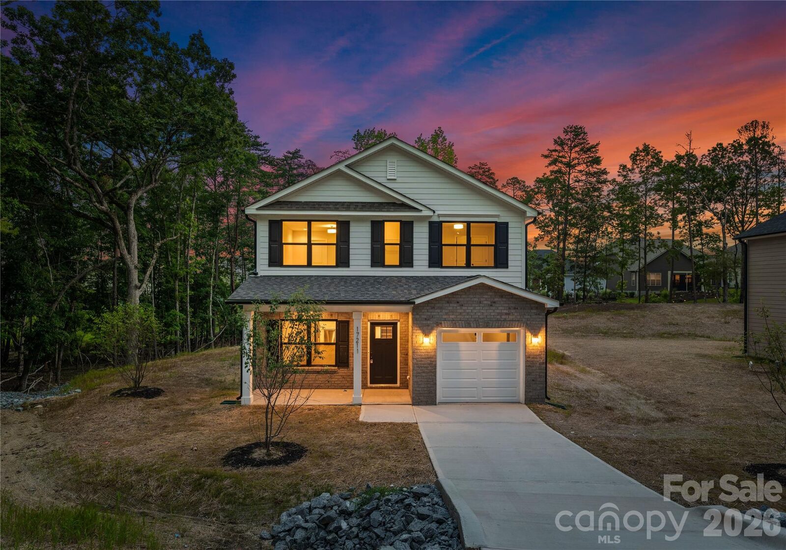 Property Photo:  3009 Sloan Drive  NC 28208 