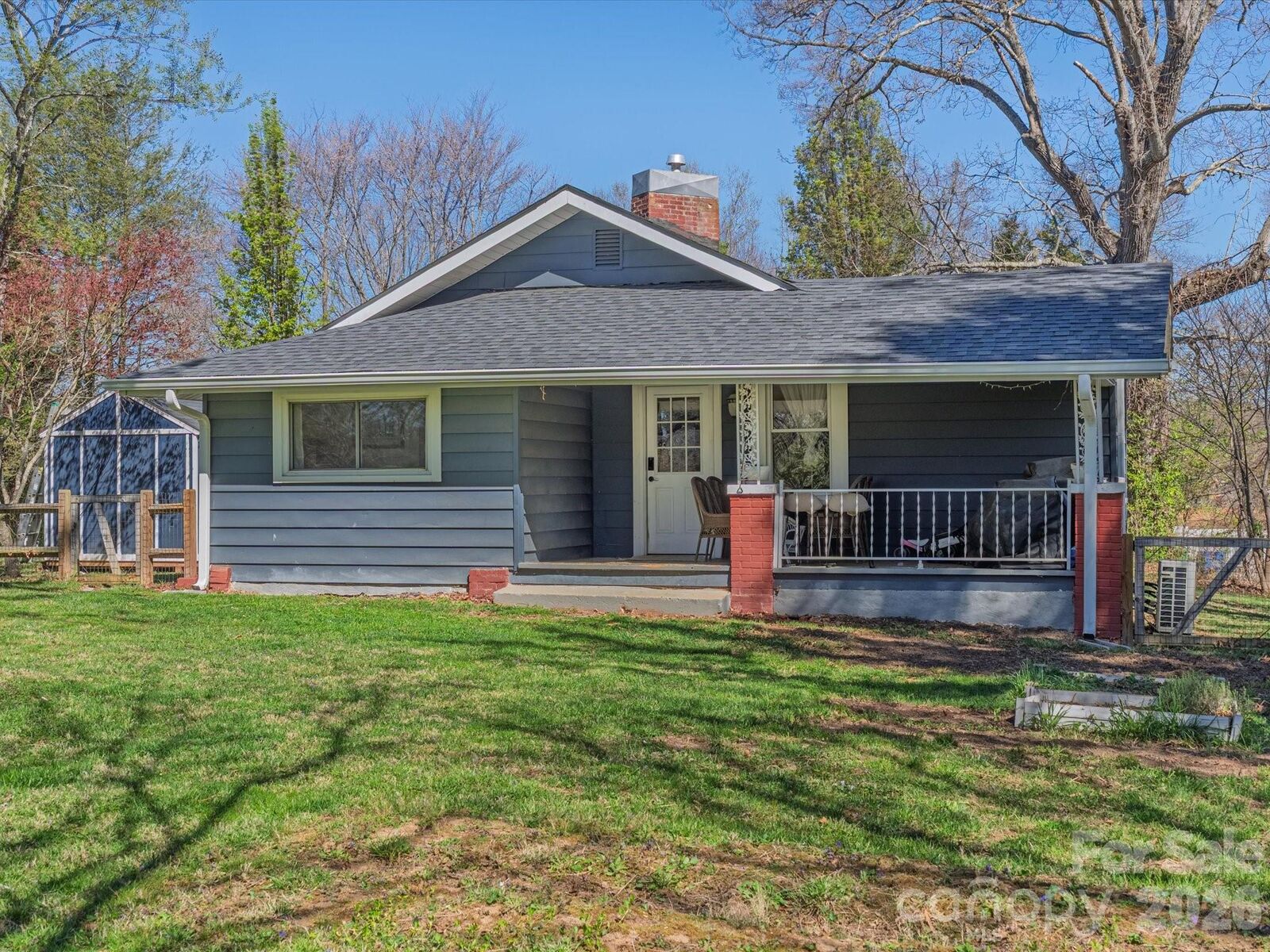 Property Photo:  12 Maple Lane  NC 28704 