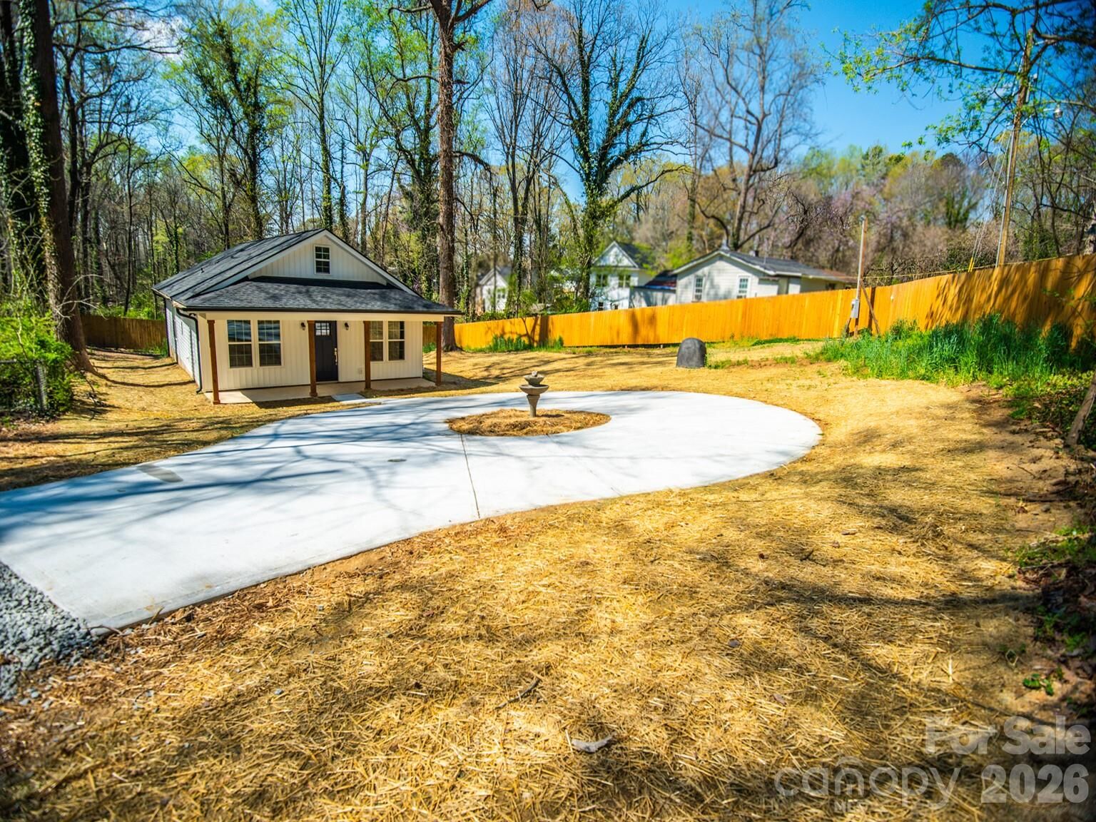 Property Photo: 256 Nila Dawn Avenue NC 28052