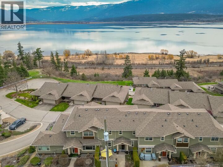 Property Photo:  4420 14 Street Northeast  BC V1E 1P9 