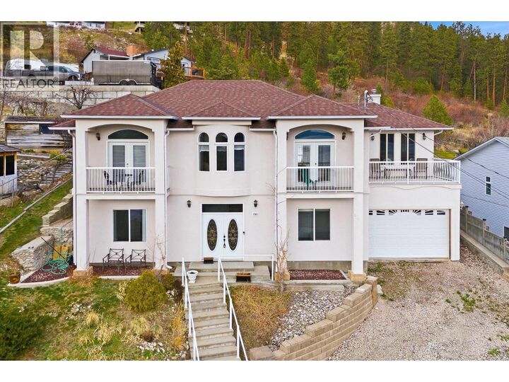 Property Photo: 3765 Lornell Crescent BC V0H 1X2