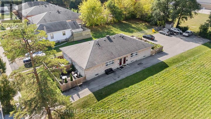 Property Photo: 231 Greenwood Avenue ON N6J 3G5