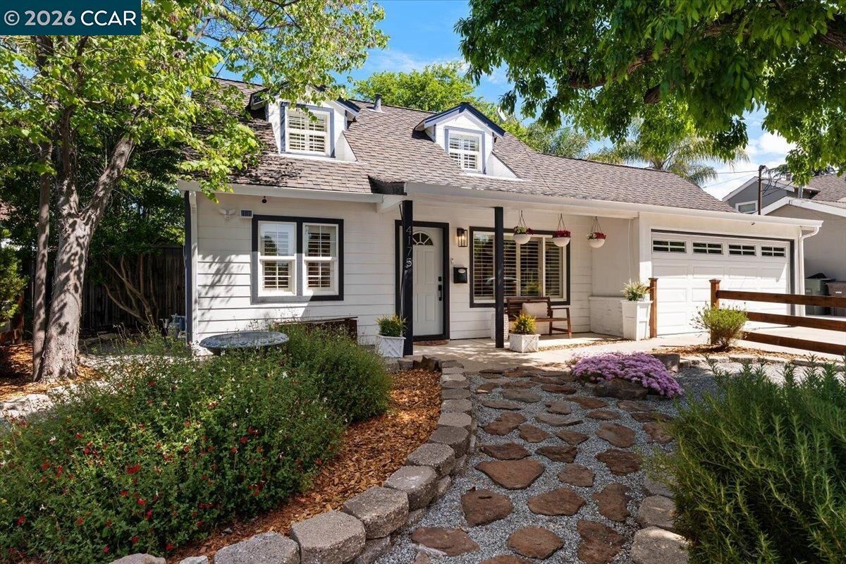 Property Photo: 4175 Pickwick Dr CA 94521