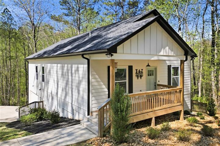 Property Photo:  240 Mill Pond Court  GA 30143 