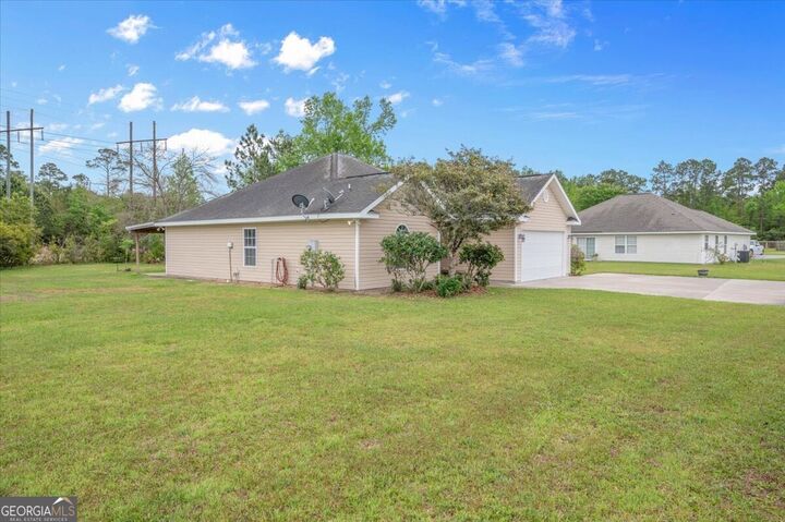 Property Photo:  163 Haleys Place Drive  GA 31525 