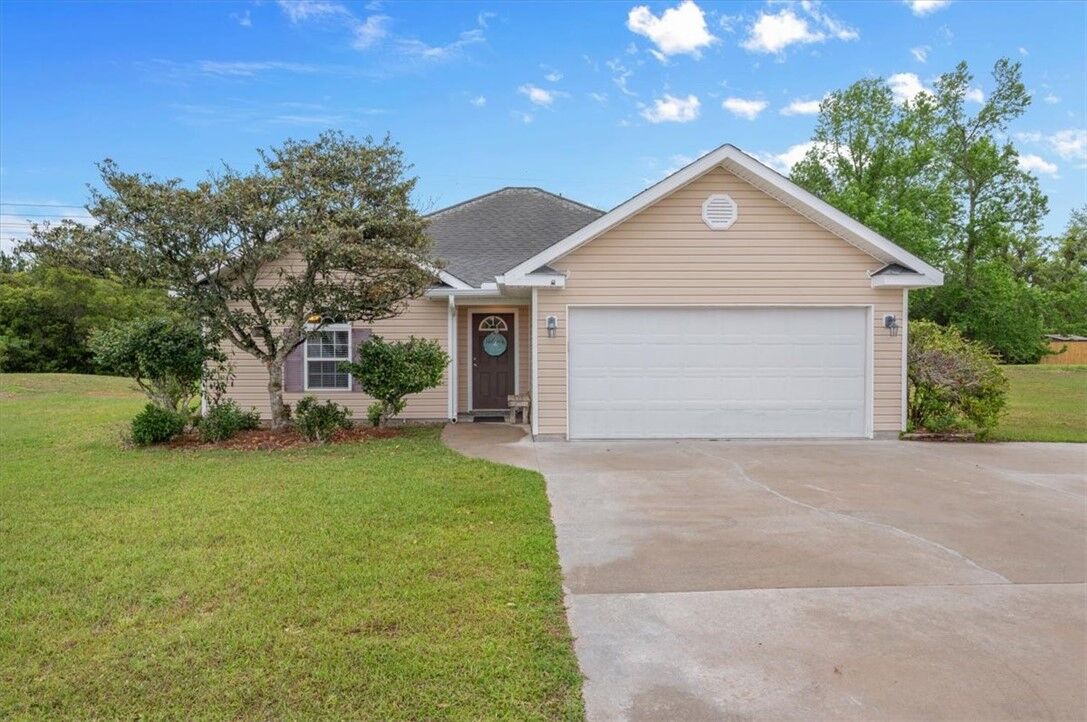 Property Photo:  163 Haleys Place Drive  GA 31525 
