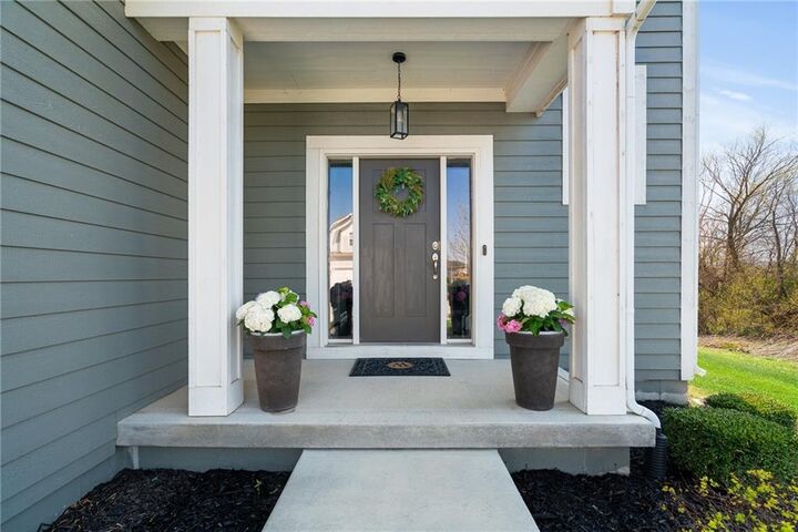 Property Photo: 18531 W 194th Terrace KS 66083