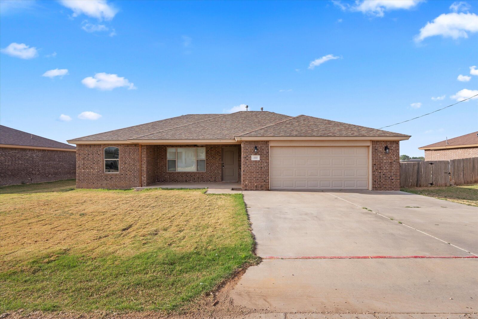 Property Photo:  222 E 7th Street  TX 79329 