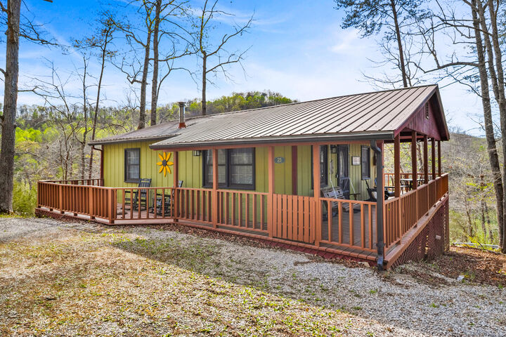 Property Photo: 25 Godsey Avenue KY 42653