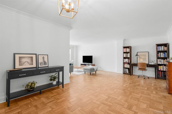 Property Photo:  3 Washington Square 4D  NY 10538 