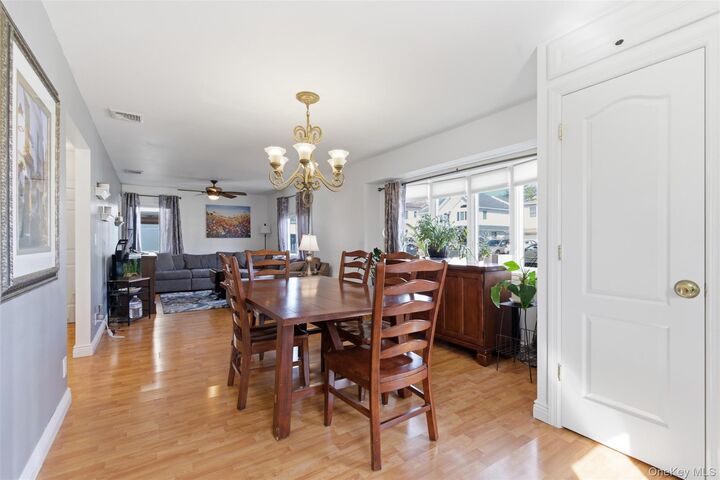 Property Photo:  632 Wyngate Drive W  NY 11580 