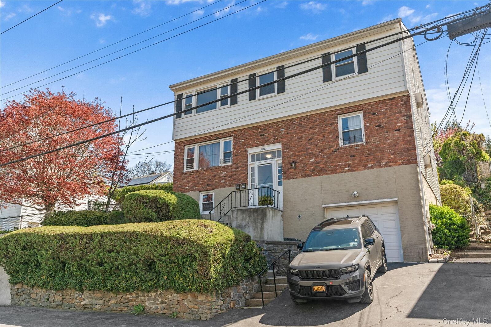 Property Photo:  396 Columbus Avenue  NY 10707 
