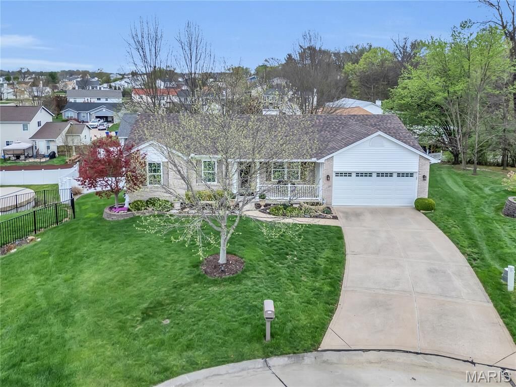 Property Photo:  74 S Langfield Court  MO 63304 
