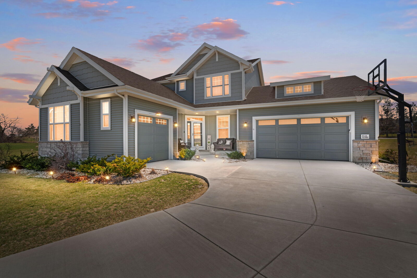 Property Photo: W148n10450 Blackbird Pt WI 53022
