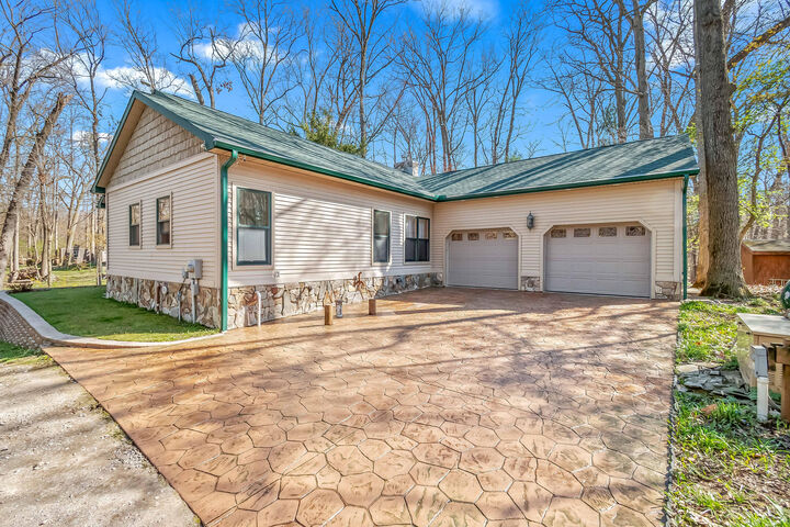 Property Photo:  3553 Alpine Court  MI 49242 