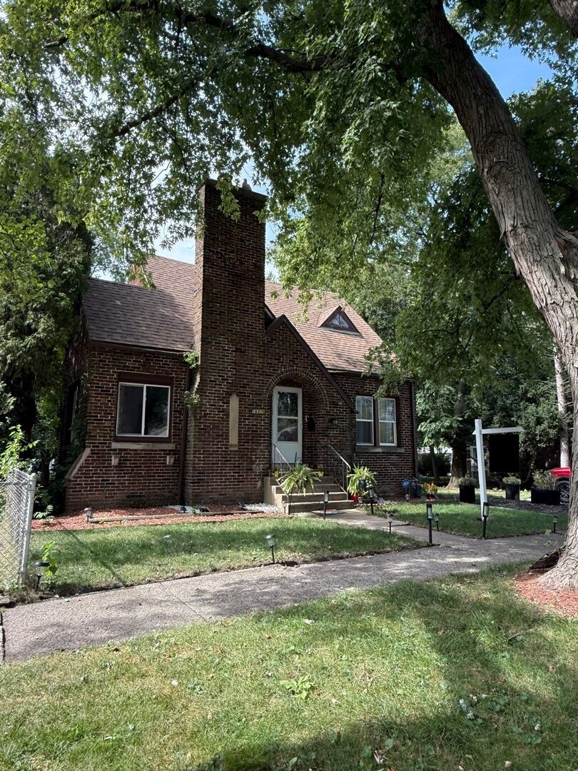 Property Photo: 16808 Shea Avenue IL 60429