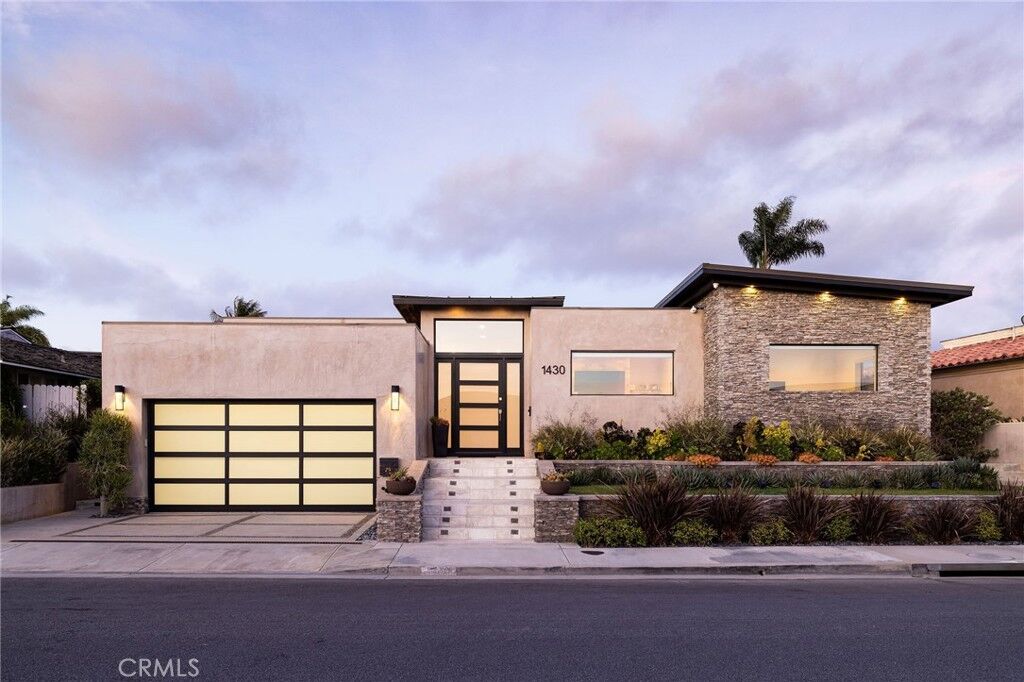 Property Photo:  1430 Dolphin Terrace  CA 92625 