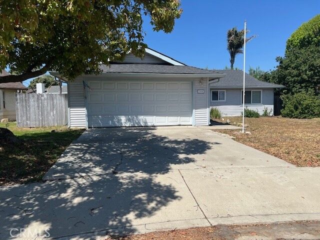 Property Photo:  360 Dover Court  CA 93433 