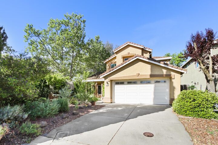 Property Photo: 1303 Caceres Court CA 95618