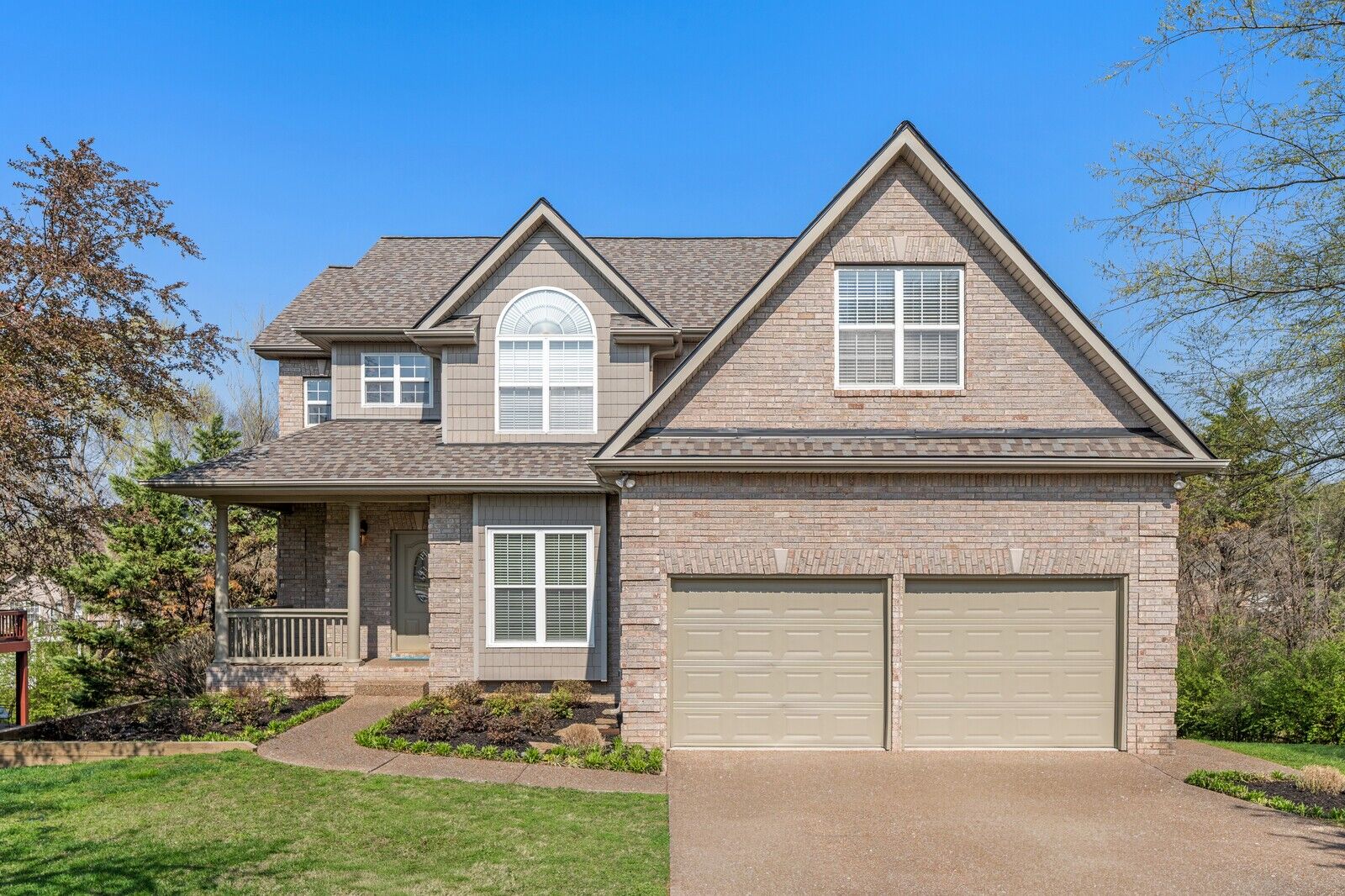 Property Photo:  3030 Liverpool Dr  TN 37179 