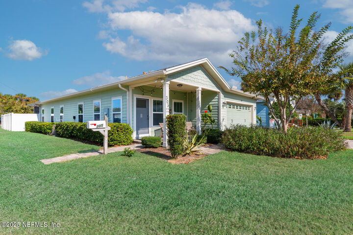 Property Photo:  305 N 9th Street  FL 32250 