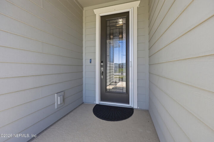 Property Photo:  10826 Town View Drive  FL 32256 