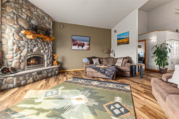 Property Photo: 72804 Williams Way MT 59821