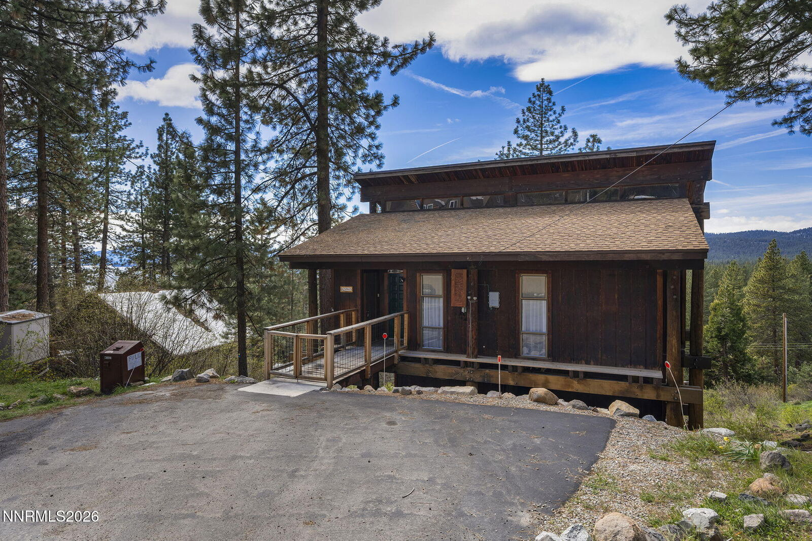 Property Photo:  295 Bend Avenue  CA 96143 