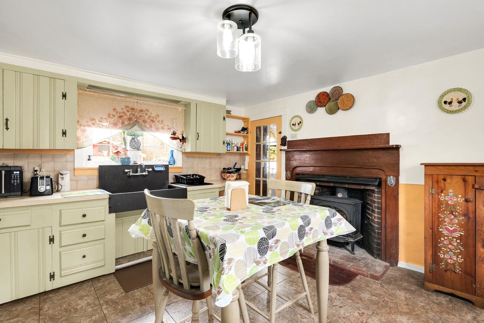 Property Photo:  671 Washington Street  NH 03825 