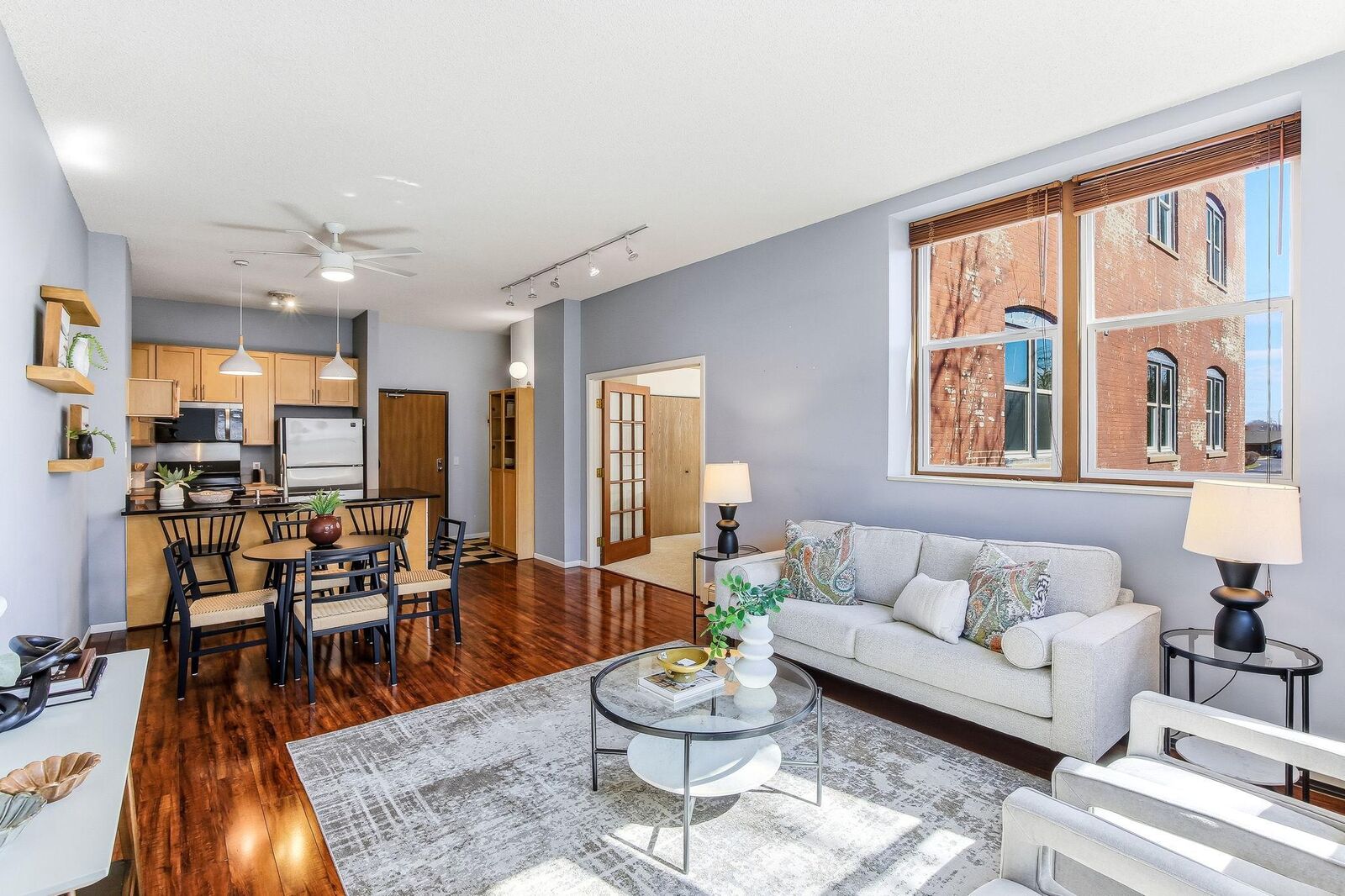 Property Photo:  215 7th Street NE 202  MN 55413 