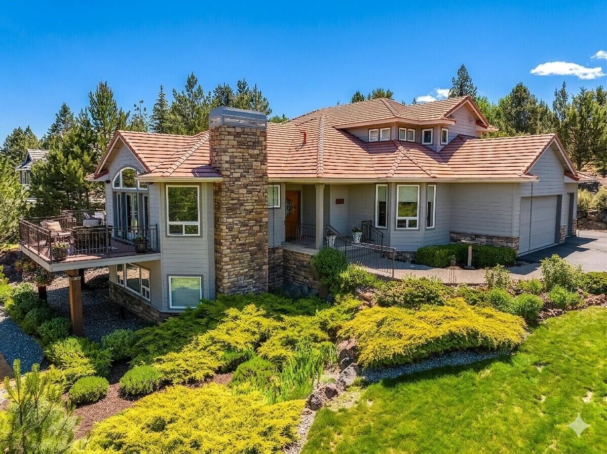 Property Photo:  19635 Clear Night Drive  OR 97702 