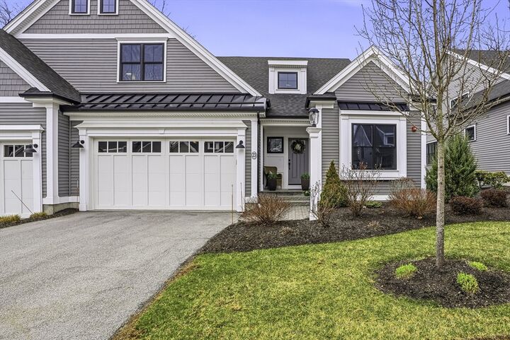 Property Photo: 935 Main St 23 MA 01545