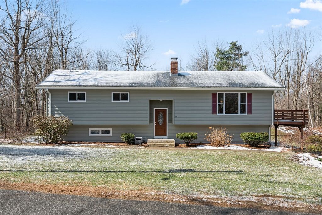 Property Photo:  78 Asnebumskit Road  MA 01612 